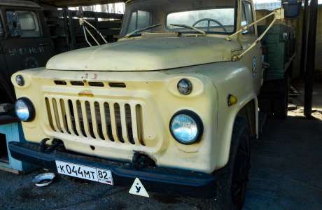 ГАЗ 52 К044МТ 82